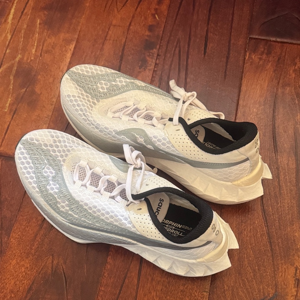 Saucony Endorphin Pro 4